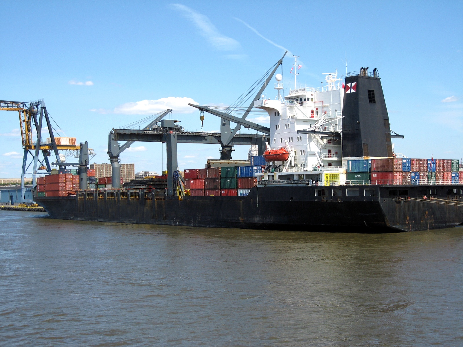 12139734-0-container-ship-12401